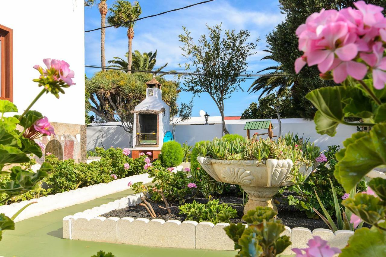 Hearth Away From House. Breia Villa Puerto del Carmen  Exterior foto
